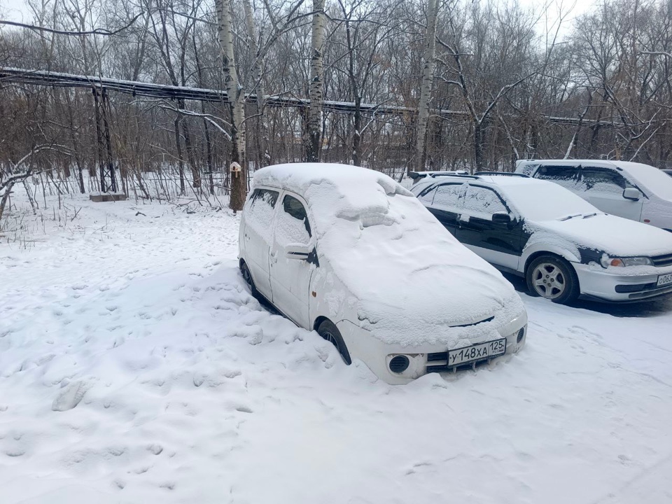 Торги №1652648 Лот №4013018 Автомобиль марки Daihatsu YRV, г/н У148ХА125 - торги по банкротству 2
