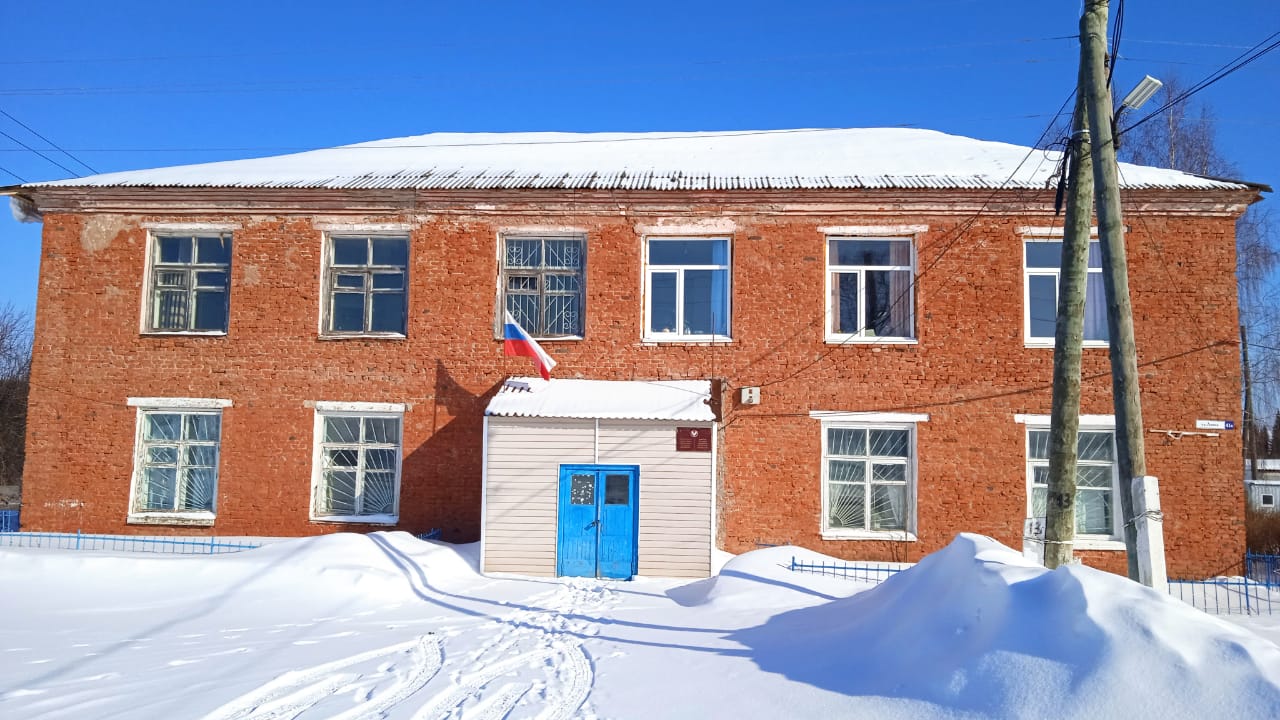 Торги №1653261 Лот №4014120 Лот № 3 - Здание сельской администрации - торги по банкротству 3
