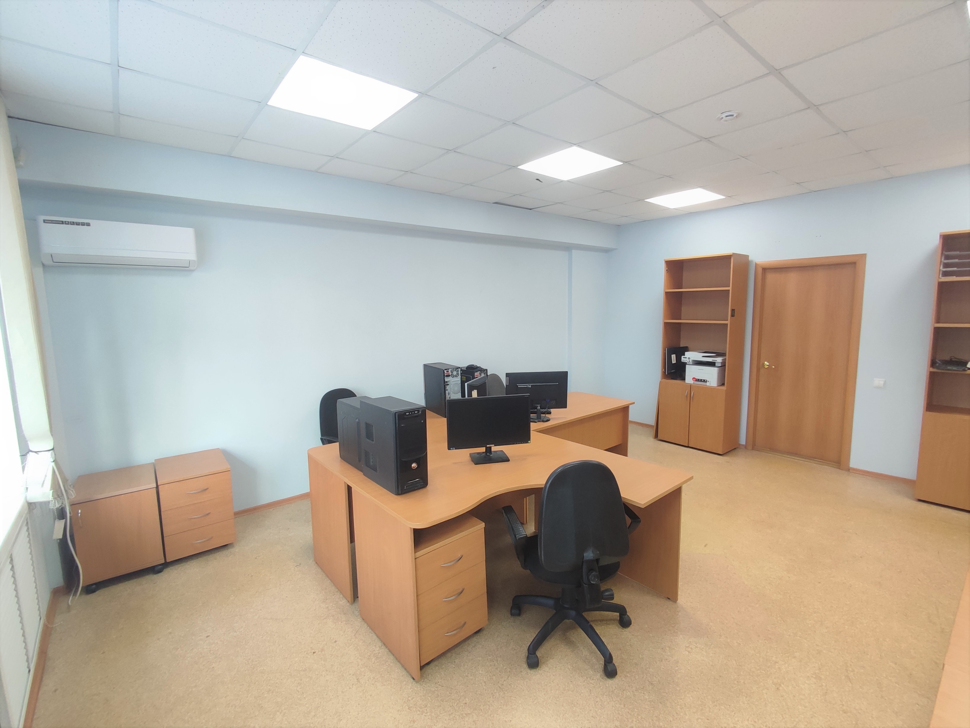 Торги №1653530 Лот №4014628 Офис № - торги по банкротству 3