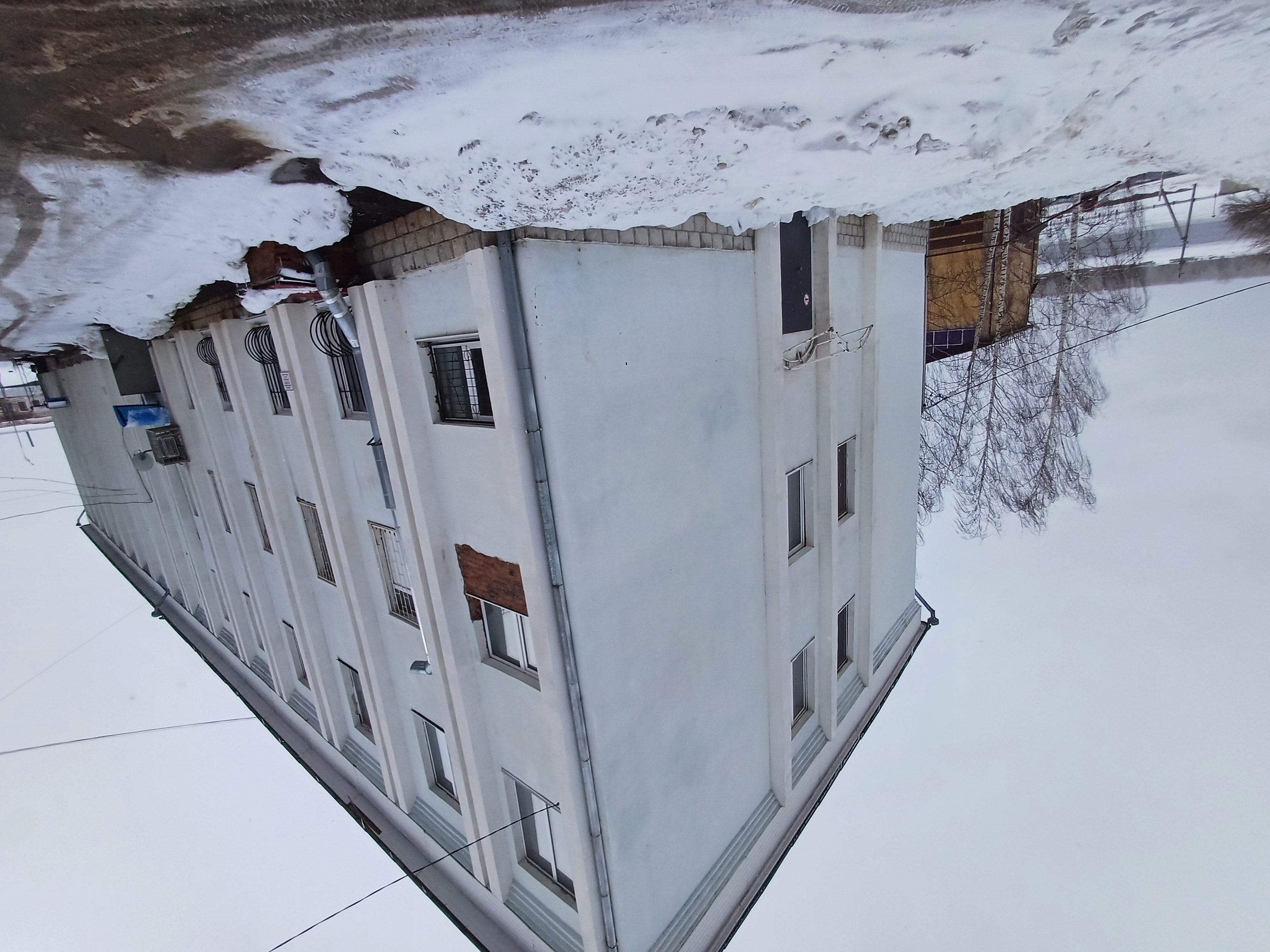 Торги №1653581 Лот №4014772 Нежилое помещение общей площадью 584,7 кв.м. - торги по банкротству 12
