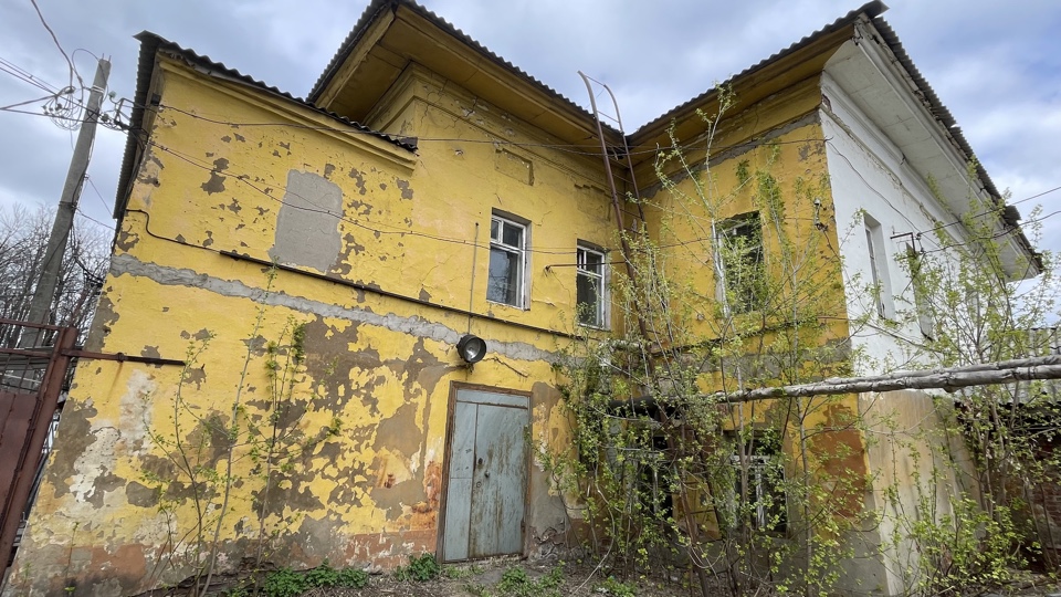 Торги №1653698 Лот №4014935 Нежилое помещение площадью 111,2 кв. - торги по банкротству 7