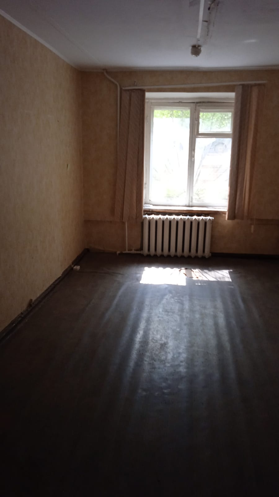 Торги №1657602 Лот №4023641 нежилое помещение,  общей площадью 293,1 кв.м. - торги по банкротству 1