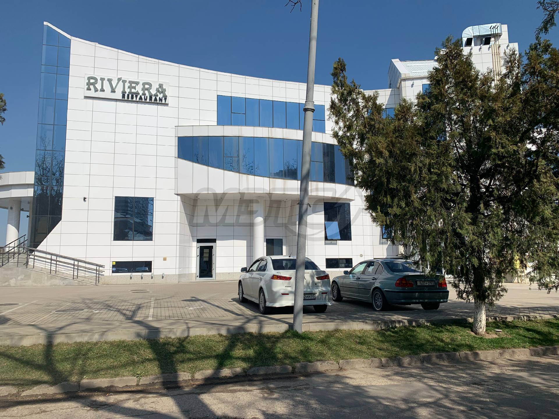 Торги №604944 Лот №417239 нежилое здание, п. 2522,2 кв.м. - торги по банкротству 1