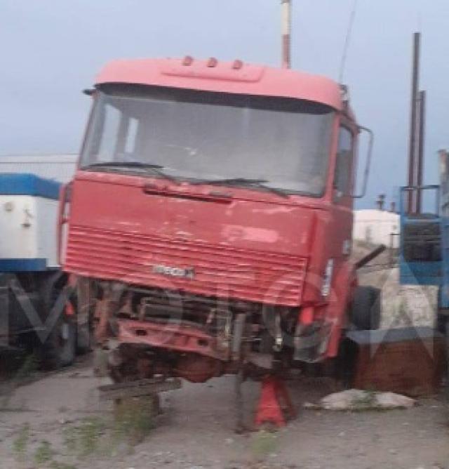 Лот 3781457
